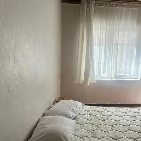 Szálloda Spacious House By The Sea Gemlik